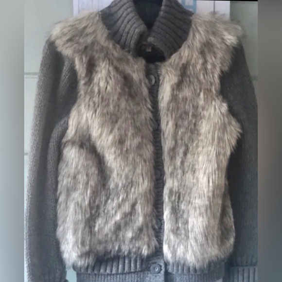 JUICY COUTURE y2K button up sweater coat or cardigan sweater wool & faux fur M - Picture 9 of 13